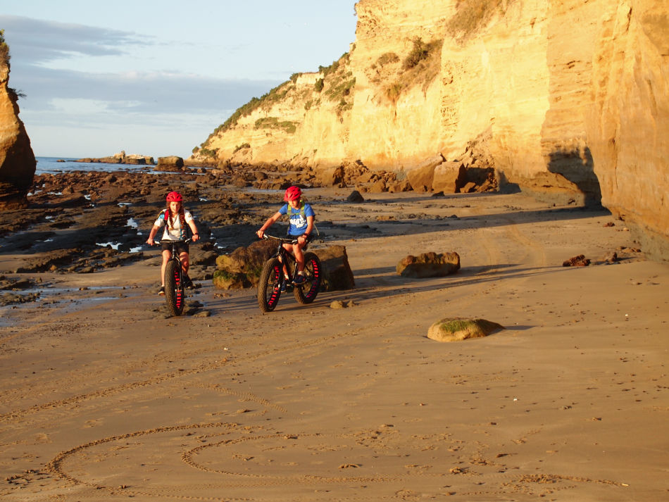 Gannet Bikes, Cape Kidnappers, Hawke's Bay, New Zealand